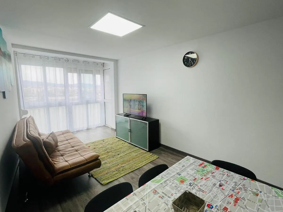 Barca 5 New Beach Apartment Сан-Адриан-де-Бесос 0*,  Испания